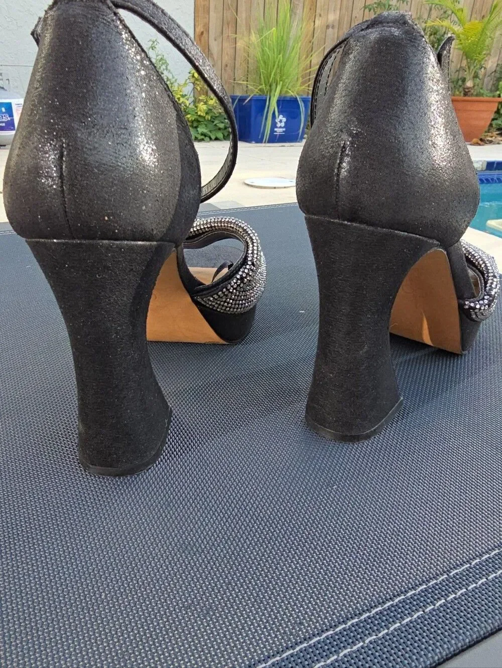 Jessica Simpson Black Rhinestone Platform Sandals - Size 7
